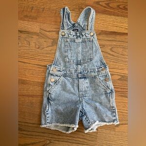 GAP Medium Wash‎ Denim Overalls Kids Unisex Size Medium (5) Cotton Frayed Hem